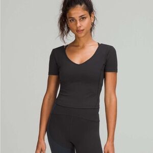 NWOT Lululemon Align T-Shirt
Black